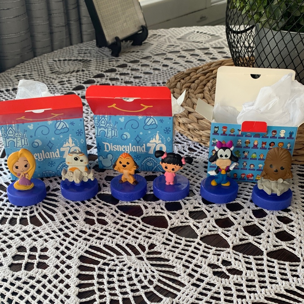 Disney 70th set of 6 collectible toys